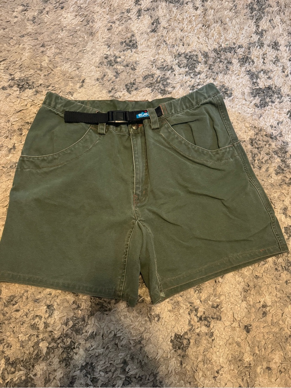 Men’s large Kavu Olive Green Canvas Shorts with Black Webbed Waist Detail